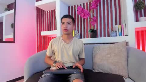 Snapshot of dilan_velvet chatting on 05.30.26 dilan_velvet online show from 05.30.26