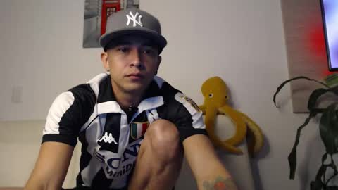 dilanxxx8888 online show from 11.23.25