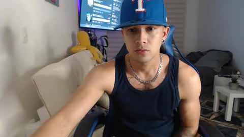 Snapshot of dilanxxx8888 chatting on 02.15.26 dilanxxx8888 online show from 02.15.26