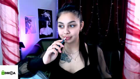 Snapshot of dilara_best chatting on 01.07.25 Dilyanude in pvt online show from 01.07.25