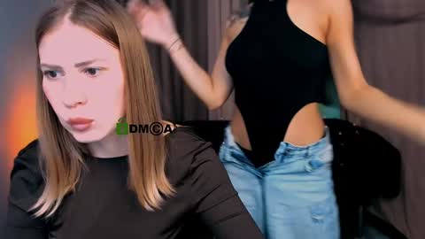 Snapshot of dilara_best chatting on 01.21.25 Dilyanude in pvt online show from 01.21.25