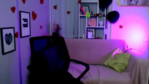 Snapshot of dilara_best chatting on 02.22.25 Dilyanude in pvt online show from 02.22.25