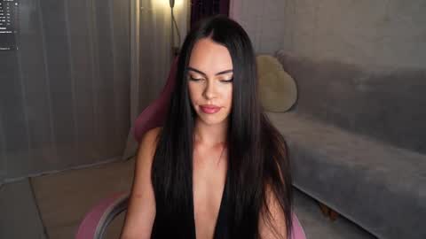 Dilara online show from 01.16.26