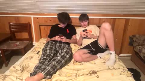 Snapshot of dimamozaev400 chatting on 11.06.25 Dima online show from 11.06.25