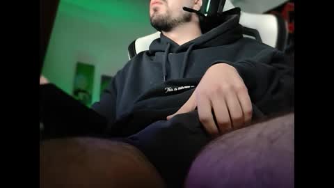 Snapshot of dimas22222 chatting on 12.24.24 dimas22222 online show from 12.24.24