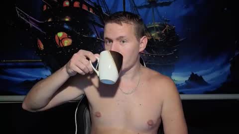 Snapshot of dimastyzzz chatting on 10.14.25 Dimetriusen online show from 10.14.25