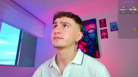 Julian Independent Model online show from 11.28.25