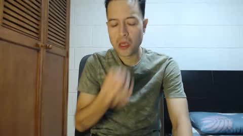 Snapshot of dimitri_quiet chatting on 03.10.26 Dimitri online show from 03.10.26