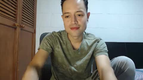 Snapshot of dimitri_quiet chatting on 03.11.26 Dimitri online show from 03.11.26