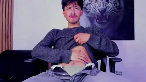 Snapshot of dimitrideluxe chatting on 09.13.25 Dimitri online show from 09.13.25