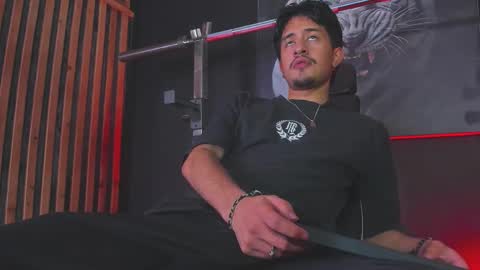 Snapshot of dimitrideluxe chatting on 11.13.25 Dimitri online show from 11.13.25