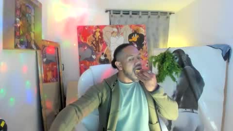 Snapshot of dimitry_muscle chatting on 11.17.25 dimitry kyle mucle online show from 11.17.25