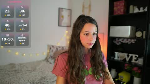 Snapshot of dina_caguimbal chatting on 01.17.26 Dina online show from 01.17.26