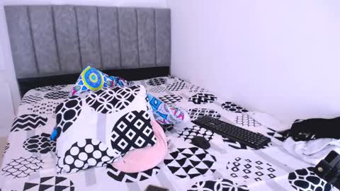 DINA online show from 02.17.25