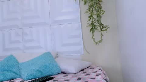 DINA online show from 04.27.26