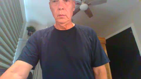 dinger524678 online show from 05.12.26