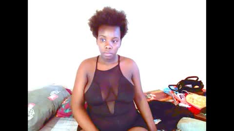 Snapshot of dinnydakrazx chatting on 01.17.25 dinnydakrazx online show from 01.17.25