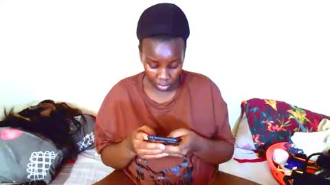 Snapshot of dinnydakrazx chatting on 01.21.25 dinnydakrazx online show from 01.21.25