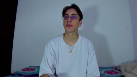 Snapshot of dio_star chatting on 12.02.25 Dio online show from 12.02.25