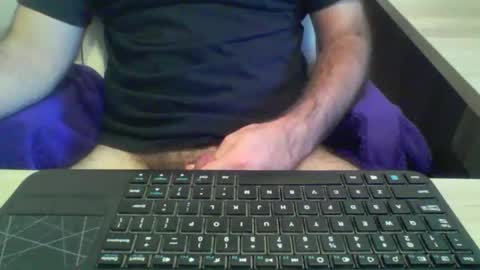 Snapshot of diogeneslive chatting on 11.12.25 dye-AH-juh-neez online show from 11.12.25