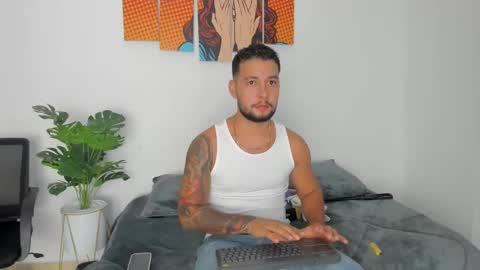 Snapshot of dionyxx chatting on 10.05.25 dionyxx online show from 10.05.25