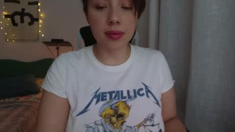 Snapshot of diosa_cadenas chatting on 01.04.25 Anglica A online show from 01.04.25