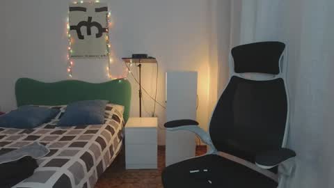 Snapshot of diosa_cadenas chatting on 01.26.25 Anglica A online show from 01.26.25