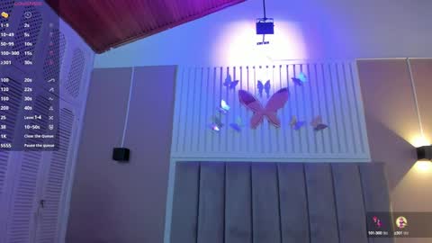 Cristal  online show from 03.04.25