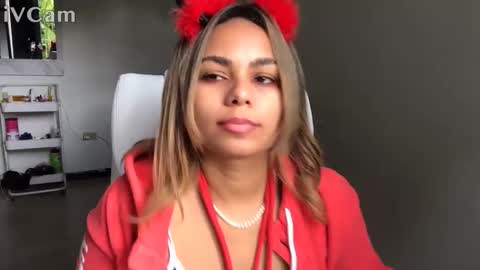 diosadeluniverso_ online show from 10.31.25