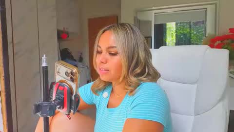 Snapshot of diosadeluniverso_ chatting on 03.02.26 diosadeluniverso_ online show from 03.02.26