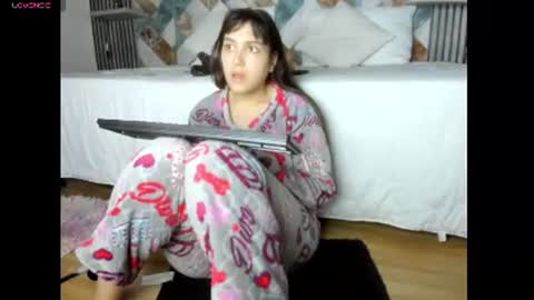 diosaelchat online show from 10.31.25