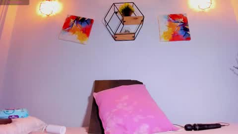 Karla  online show from 12.03.25