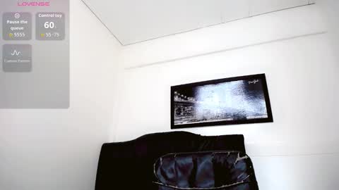 Snapshot of diosiris_riannys chatting on 10.25.25 Diosiris Riannys online show from 10.25.25