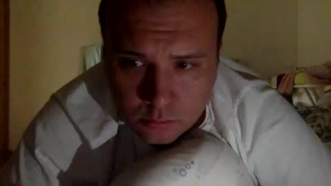 Snapshot of dirme chatting on 02.01.25 dirme online show from 02.01.25