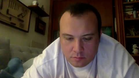 Snapshot of dirme chatting on 12.20.25 dirme online show from 12.20.25