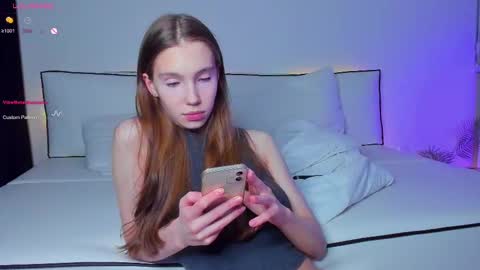 Snapshot of diroill chatting on 03.07.25 Hailey online show from 03.07.25