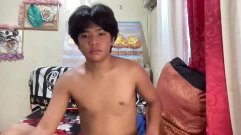 Snapshot of dirty_thoughts_ace chatting on 11.28.25 dirty_thoughts_ace online show from 11.28.25