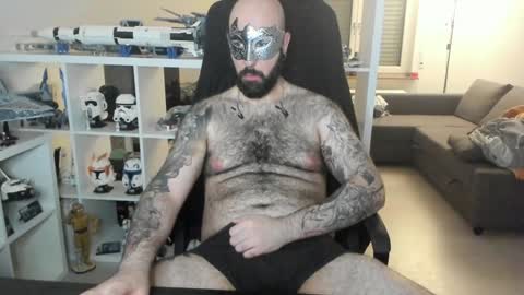 Snapshot of dirtybalws chatting on 02.02.25 Robert online show from 02.02.25