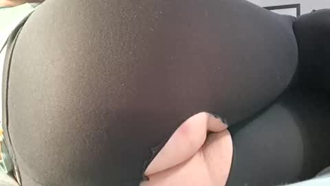 Daisy Wylde online show from 03.27.26