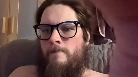 Snapshot of dirtydogsday chatting on 01.08.26 Dirtydog online show from 01.08.26