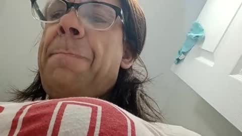 Snapshot of dirtygurl417898 chatting on 12.22.25 dirtygurl417898 online show from 12.22.25