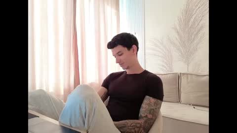 buy tokens with link  online show from 06.10.26