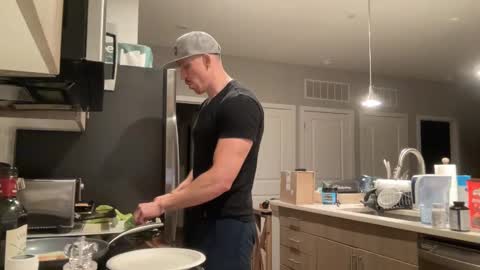 Snapshot of discgolf4life chatting on 09.21.25 JustinDulgeXXX online show from 09.21.25