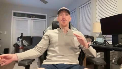 Snapshot of discgolf4life chatting on 11.05.25 JustinDulgeXXX online show from 11.05.25