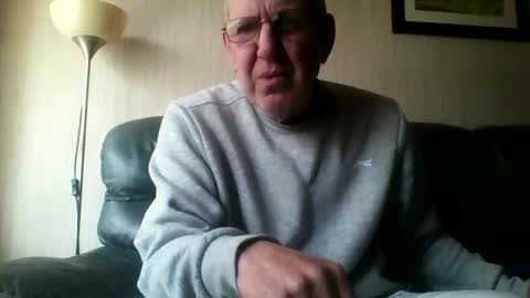 Snapshot of discovery63 chatting on 03.05.26 discovery63 online show from 03.05.26