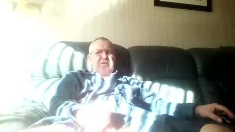 Snapshot of discovery63 chatting on 03.14.26 discovery63 online show from 03.14.26