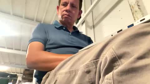 Snapshot of dishtv4all chatting on 11.05.25 sexyguy online show from 11.05.25