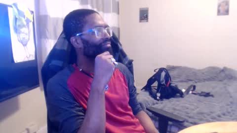 Snapshot of disr3sp3ctfully_dipp3d chatting on 12.01.25 Your Best Worst Nightmare online show from 12.01.25