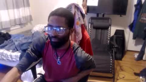 Snapshot of disr3sp3ctfully_dipp3d chatting on 05.06.26 Your Best Worst Nightmare online show from 05.06.26