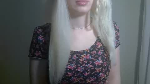 DitaMilton online show from 09.16.25